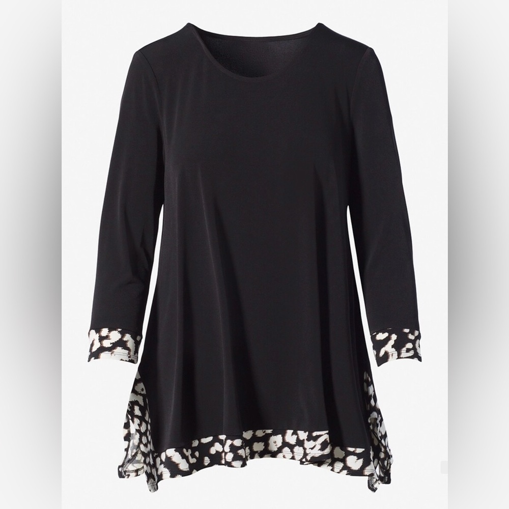 Chicos Sharkbite Tunic With Leopard
Spotted Border black/ leopard print Size: 2